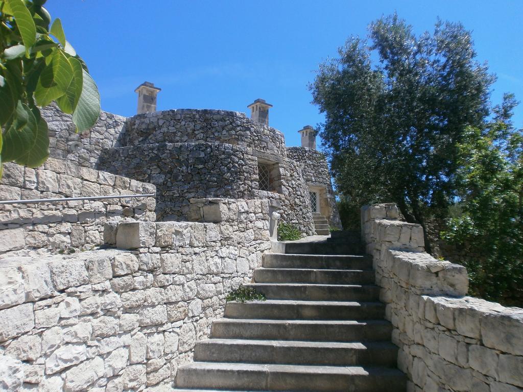 Trullo Villa Giuliana Con Giardino Posizione Panoramica Free Wifi Ostuni Habitación foto