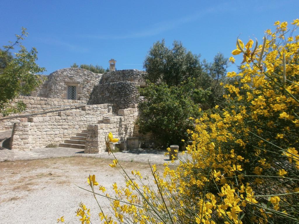 Trullo Villa Giuliana Con Giardino Posizione Panoramica Free Wifi Ostuni Habitación foto