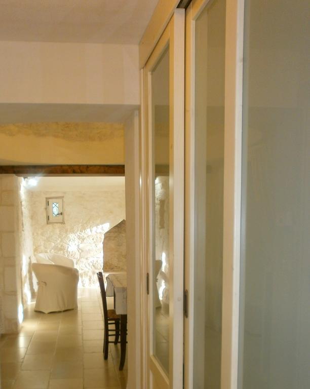 Trullo Villa Giuliana Con Giardino Posizione Panoramica Free Wifi Ostuni Habitación foto